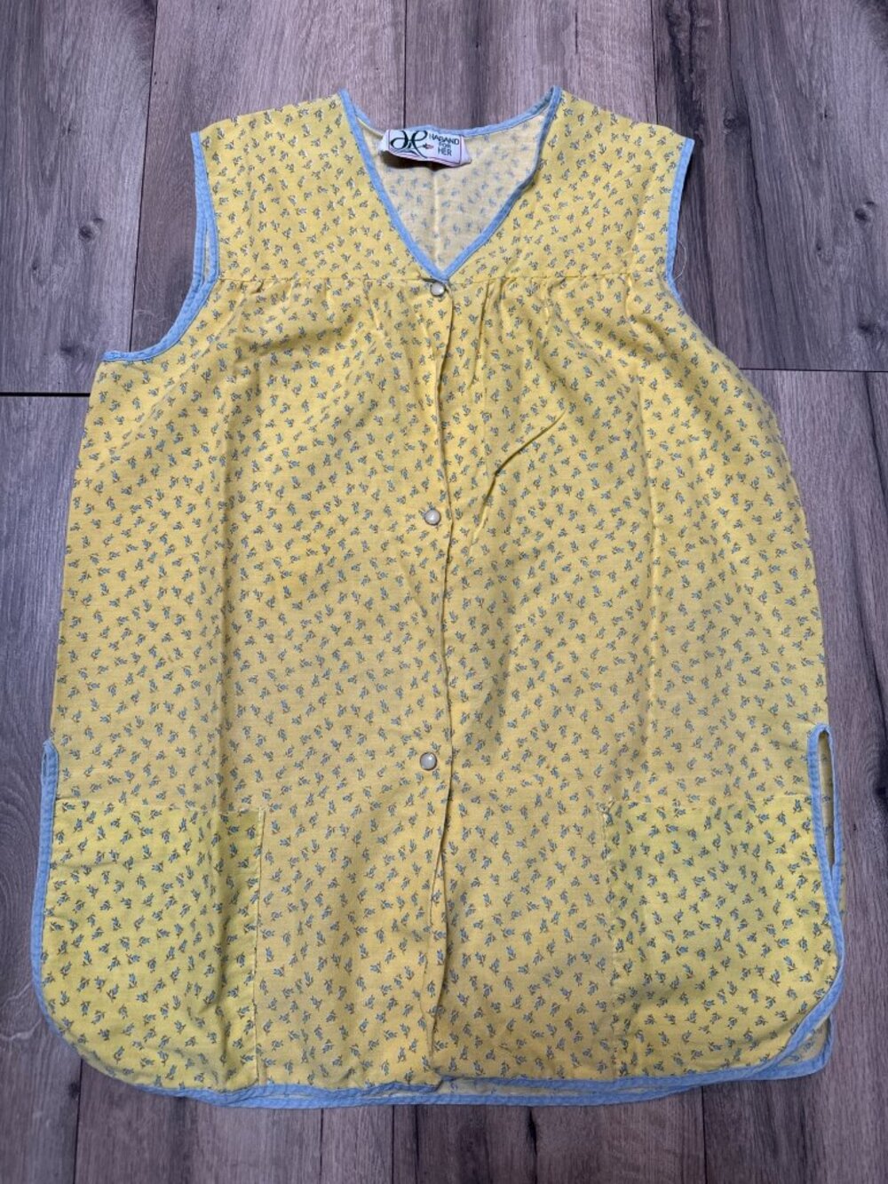 Haband For Her Yellow Sleeveless Snap Front Cobbler Smock Top Pockets Medium